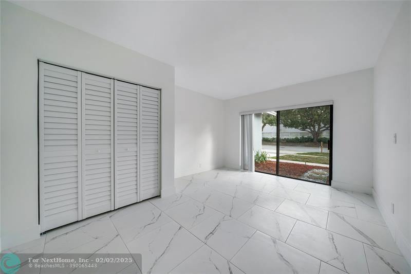 2853 SW 15th ST, Deerfield Beach, FL 33442
