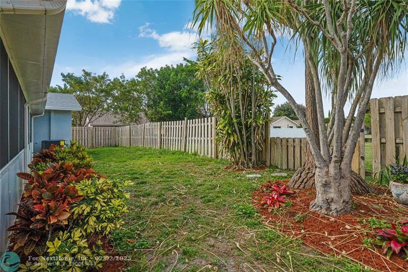 2853 SW 15th ST, Deerfield Beach, FL 33442