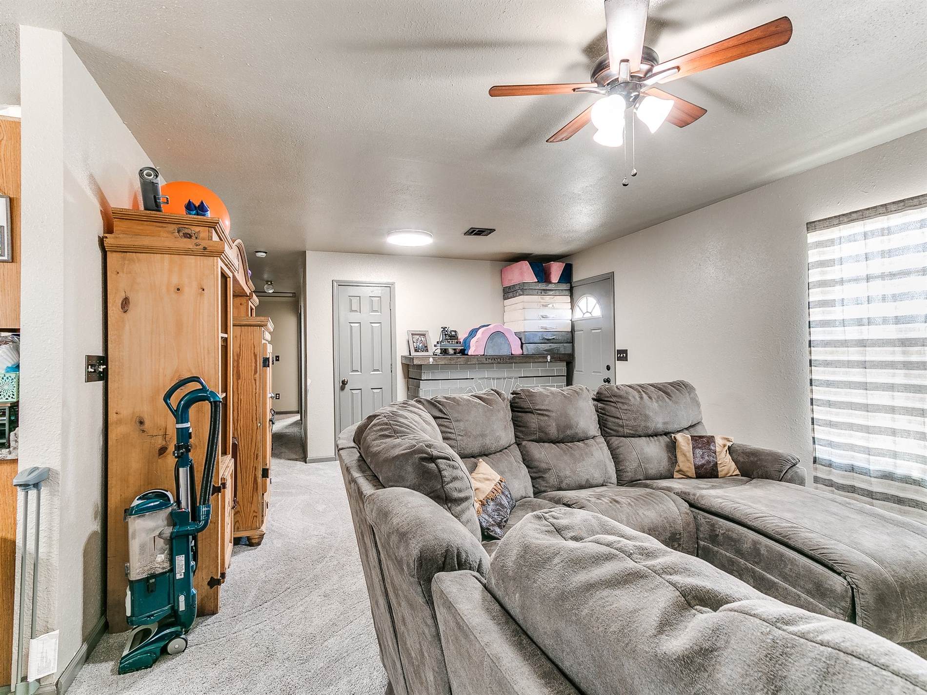 16804 Acorn Lane, Newalla, OK 74857