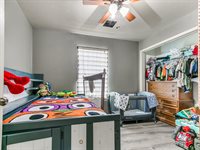 16804 Acorn Lane, Newalla, OK 74857