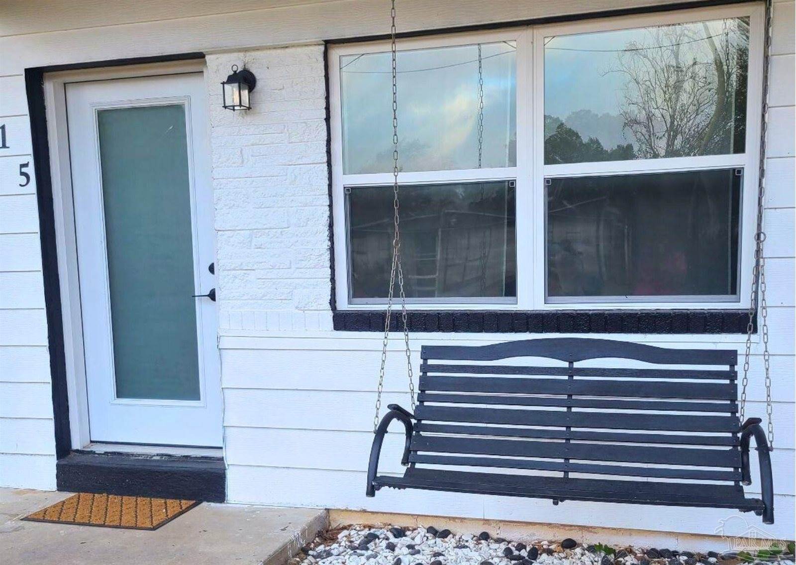 215 Emerald Ave, Pensacola, FL 32505