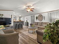 135 St Croix, Florien, LA 71429