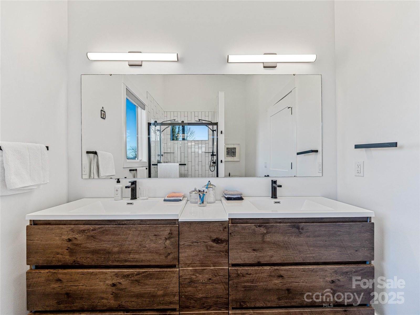 28 Edgehill Avenue, Asheville, NC 28801