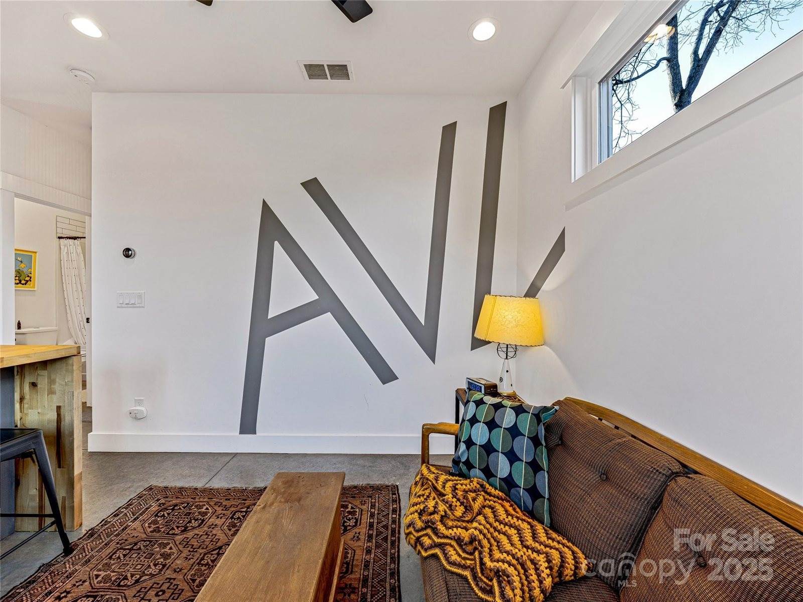 28 Edgehill Avenue, Asheville, NC 28801