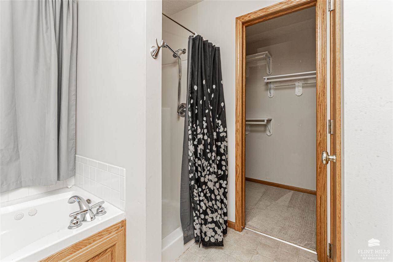 6911 McGeorge Road, Milford, KS 66514