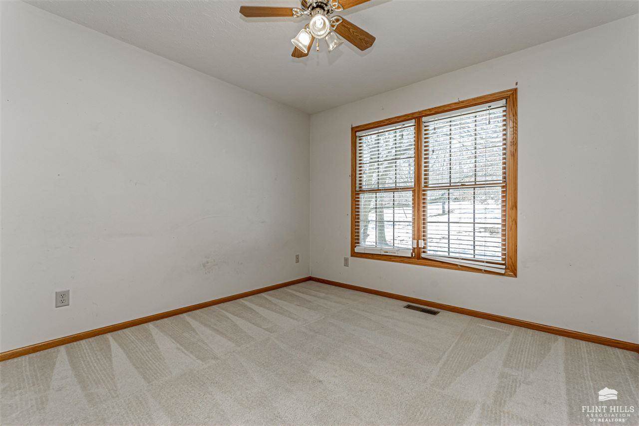 6911 McGeorge Road, Milford, KS 66514