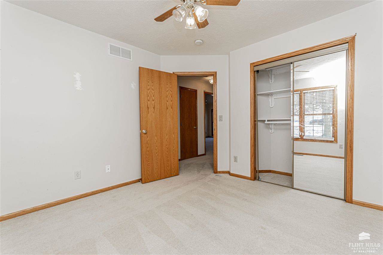 6911 McGeorge Road, Milford, KS 66514