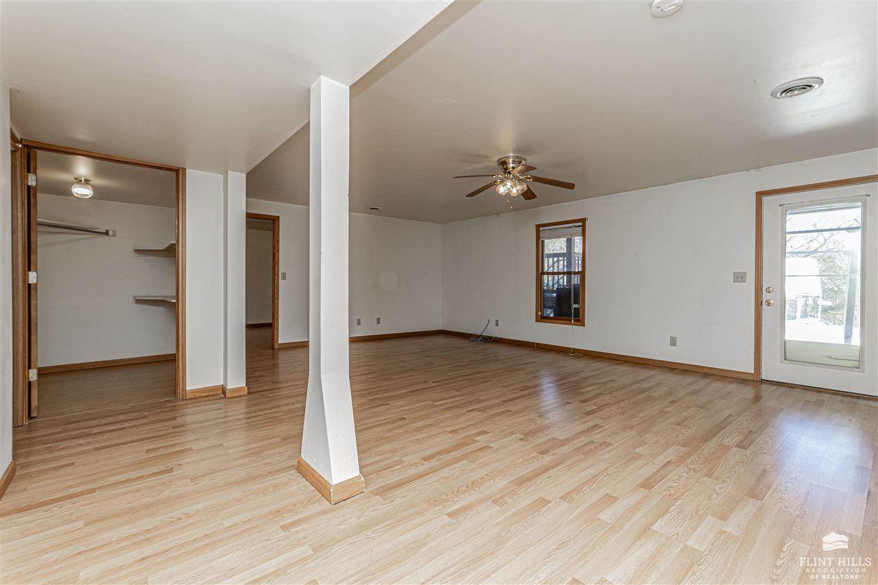 6911 McGeorge Road, Milford, KS 66514