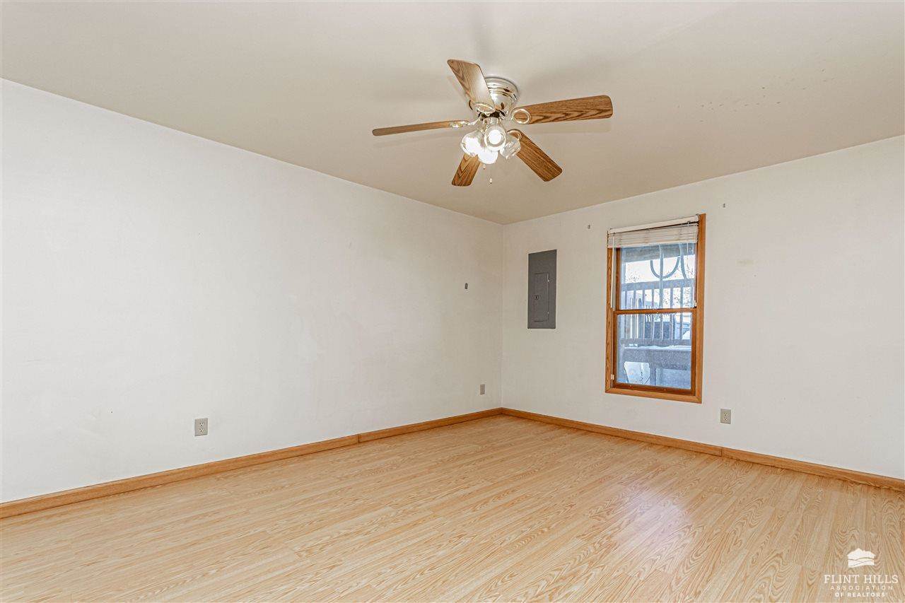 6911 McGeorge Road, Milford, KS 66514