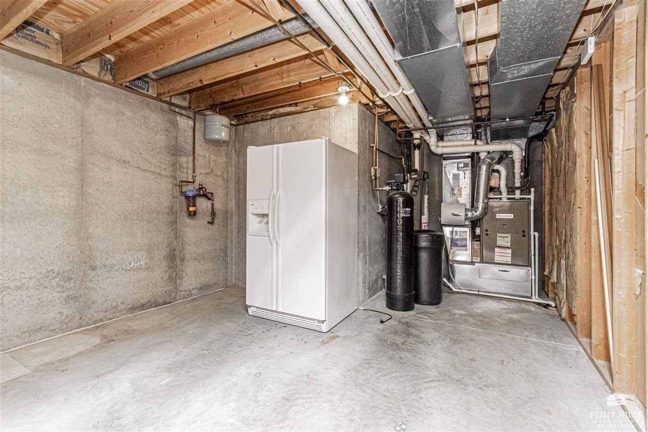 6911 McGeorge Road, Milford, KS 66514