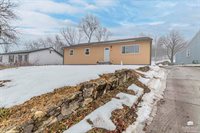 199 East Grandview Drive, Grandview Plaza, KS 66441
