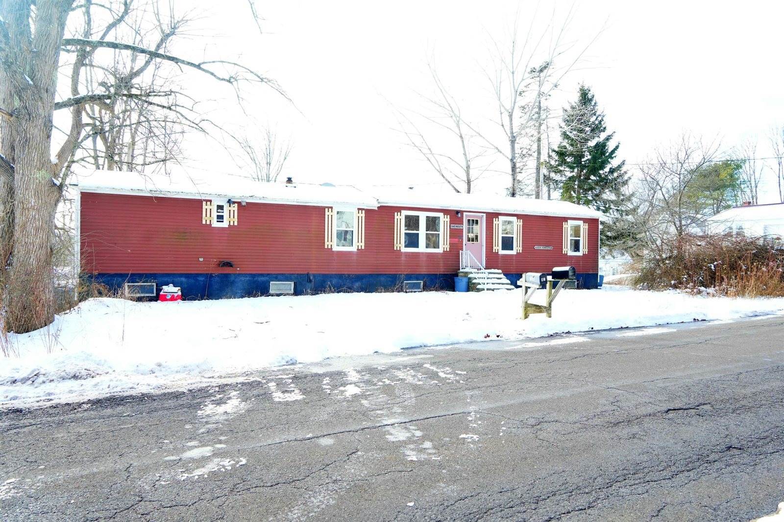 41 Pond Street, Bucksport, ME 04416