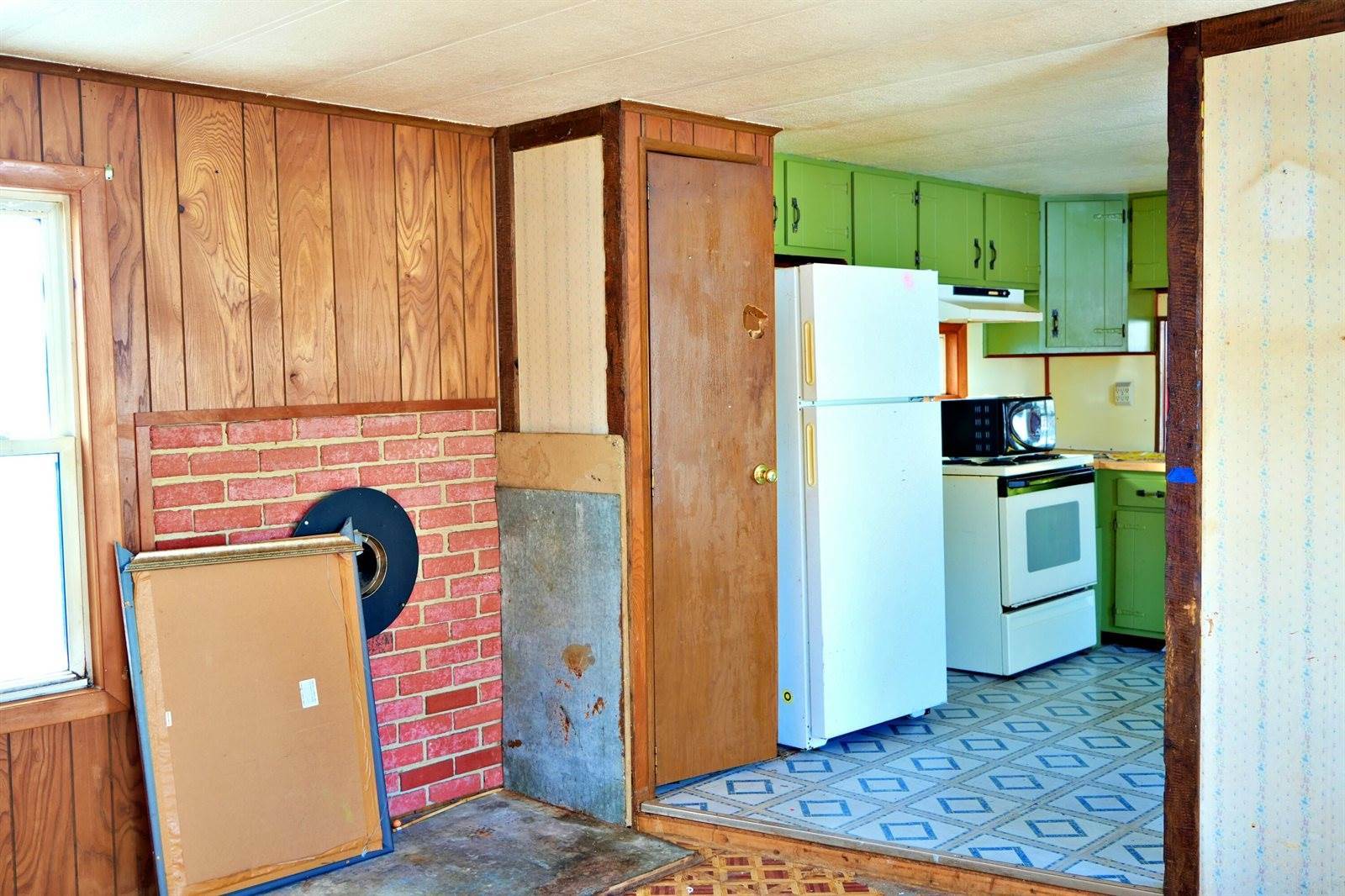 41 Pond Street, Bucksport, ME 04416