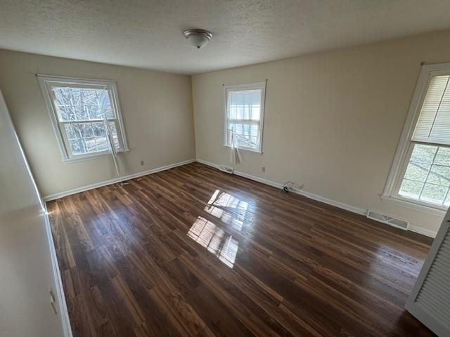 2074 Highway 259N, Brownsville, KY 42210