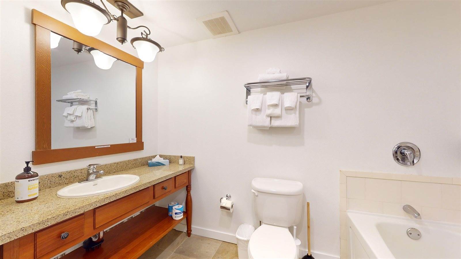 1111 Forest Trail #1406, Grand Sierra Lodge #1406, Mammoth Lakes, CA 93546