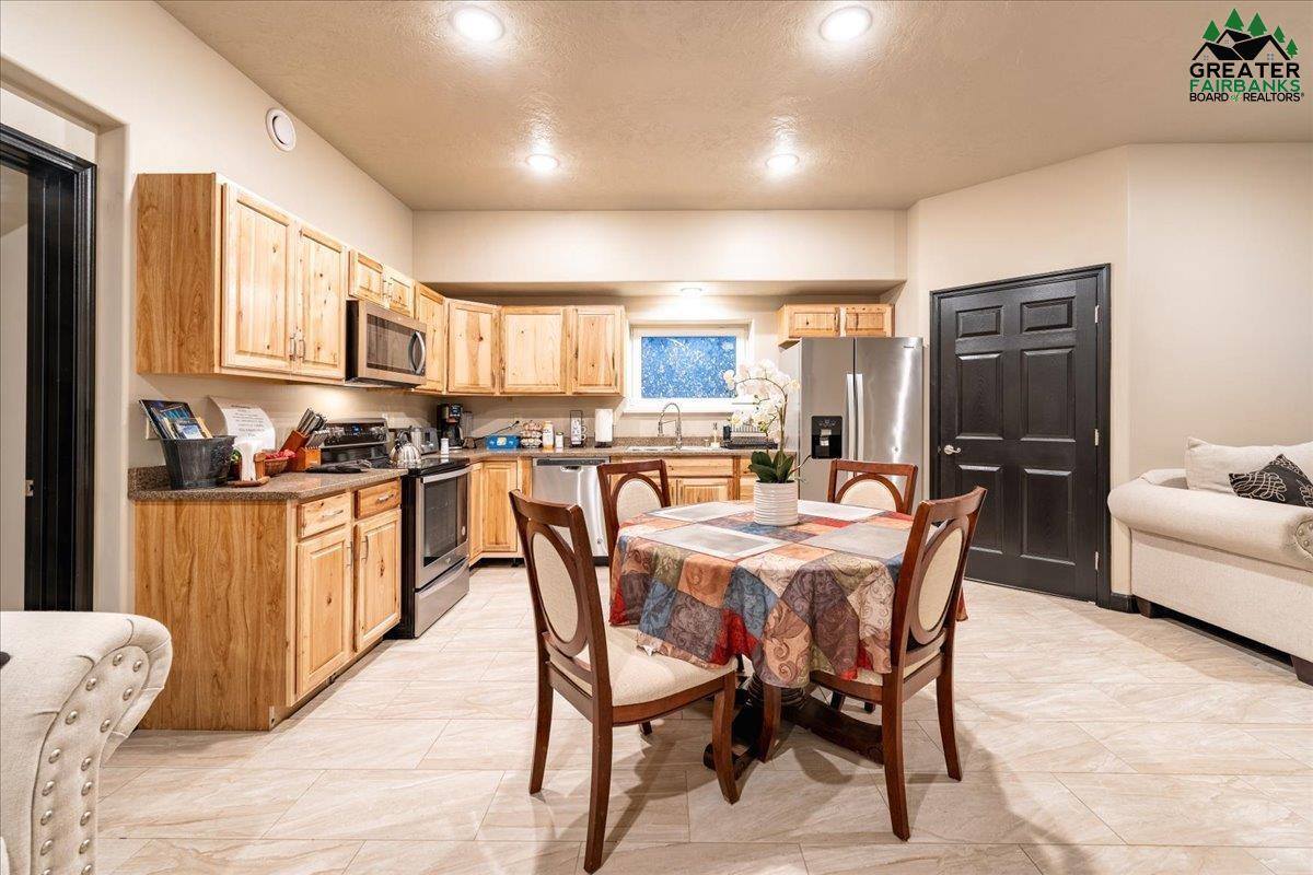 1717 Violin Circle, Fairbanks, AK 99709