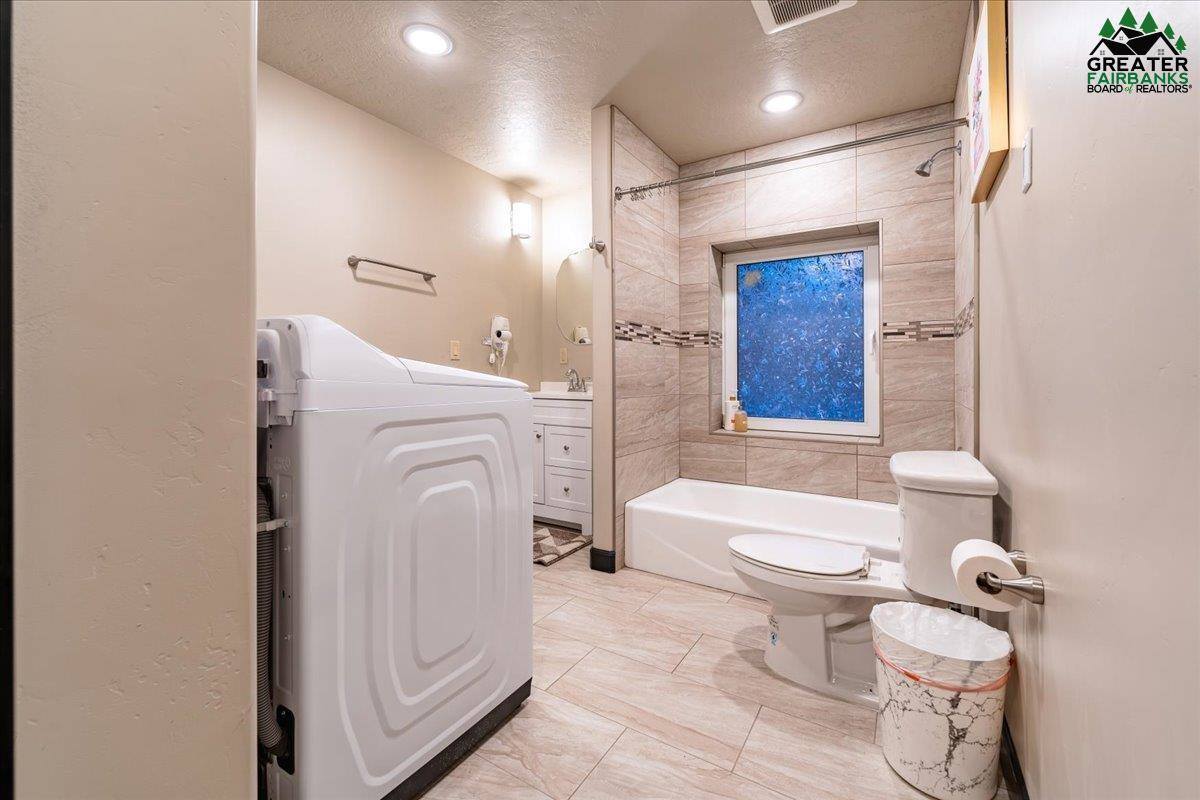 1717 Violin Circle, Fairbanks, AK 99709