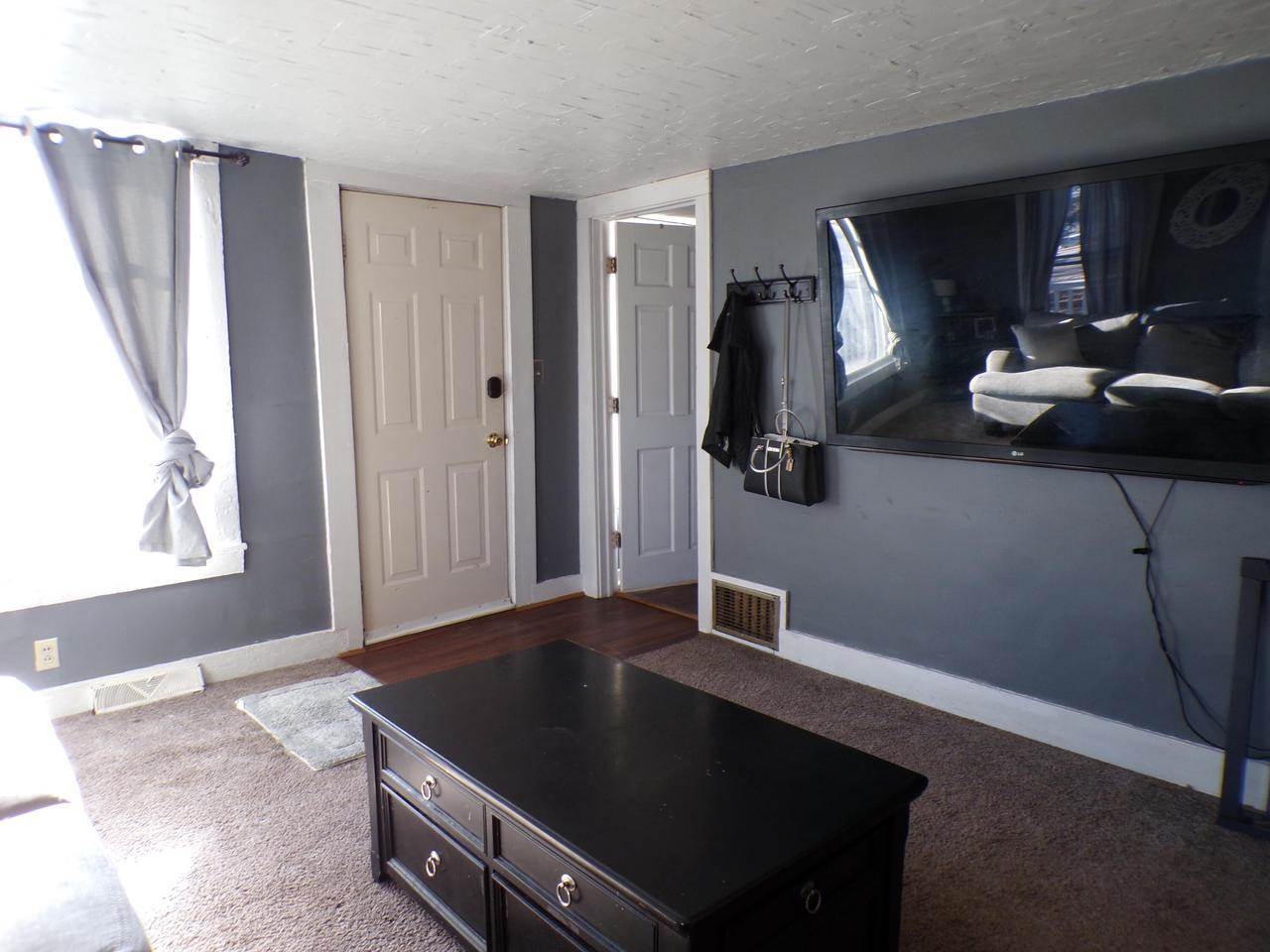 714-714 1/2 Madison Ave, Fort Atkinson, WI 53538