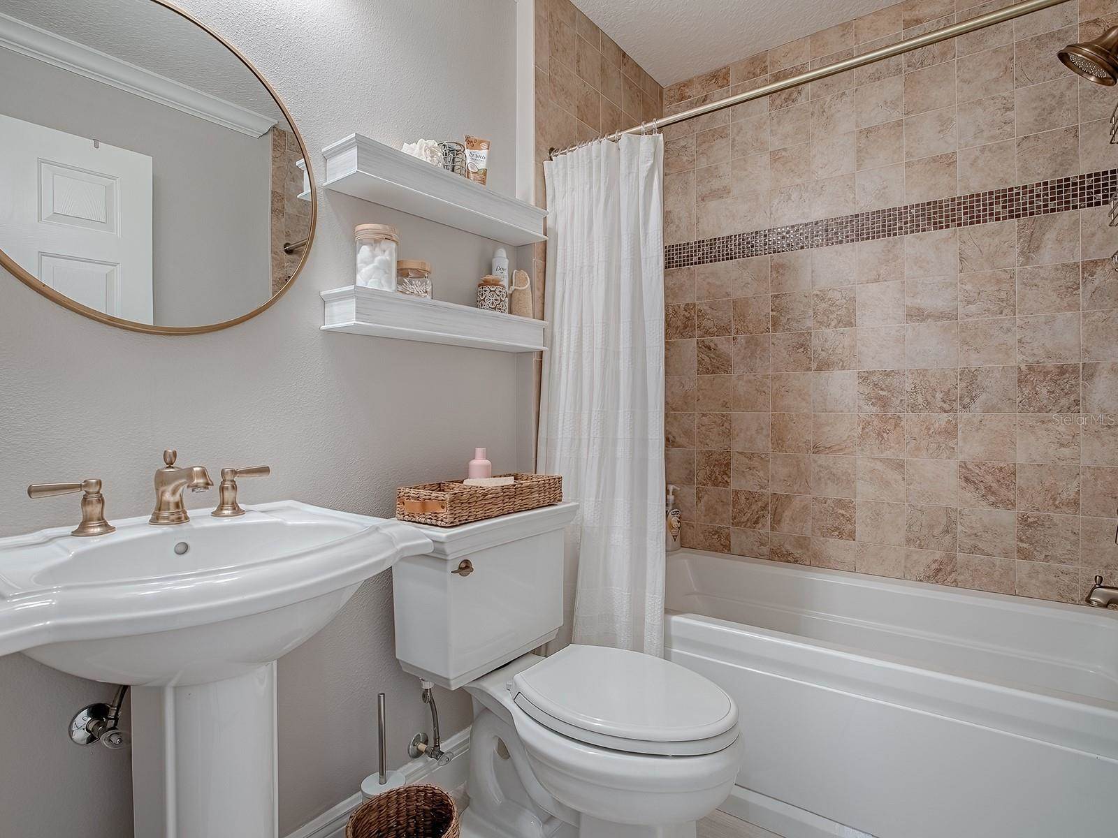 17750 SE 86th Oak Leaf Terrace, The Villages, FL 32162