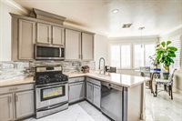 5026 Opal Creek Court, Elk Grove, CA 95758