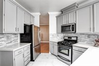 5026 Opal Creek Court, Elk Grove, CA 95758