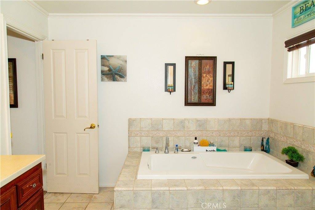 1431 Nice Avenue, Grover Beach, CA 93433