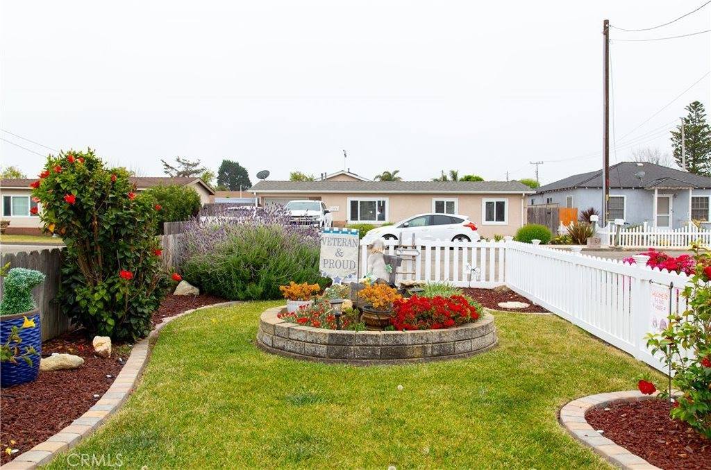 1431 Nice Avenue, Grover Beach, CA 93433