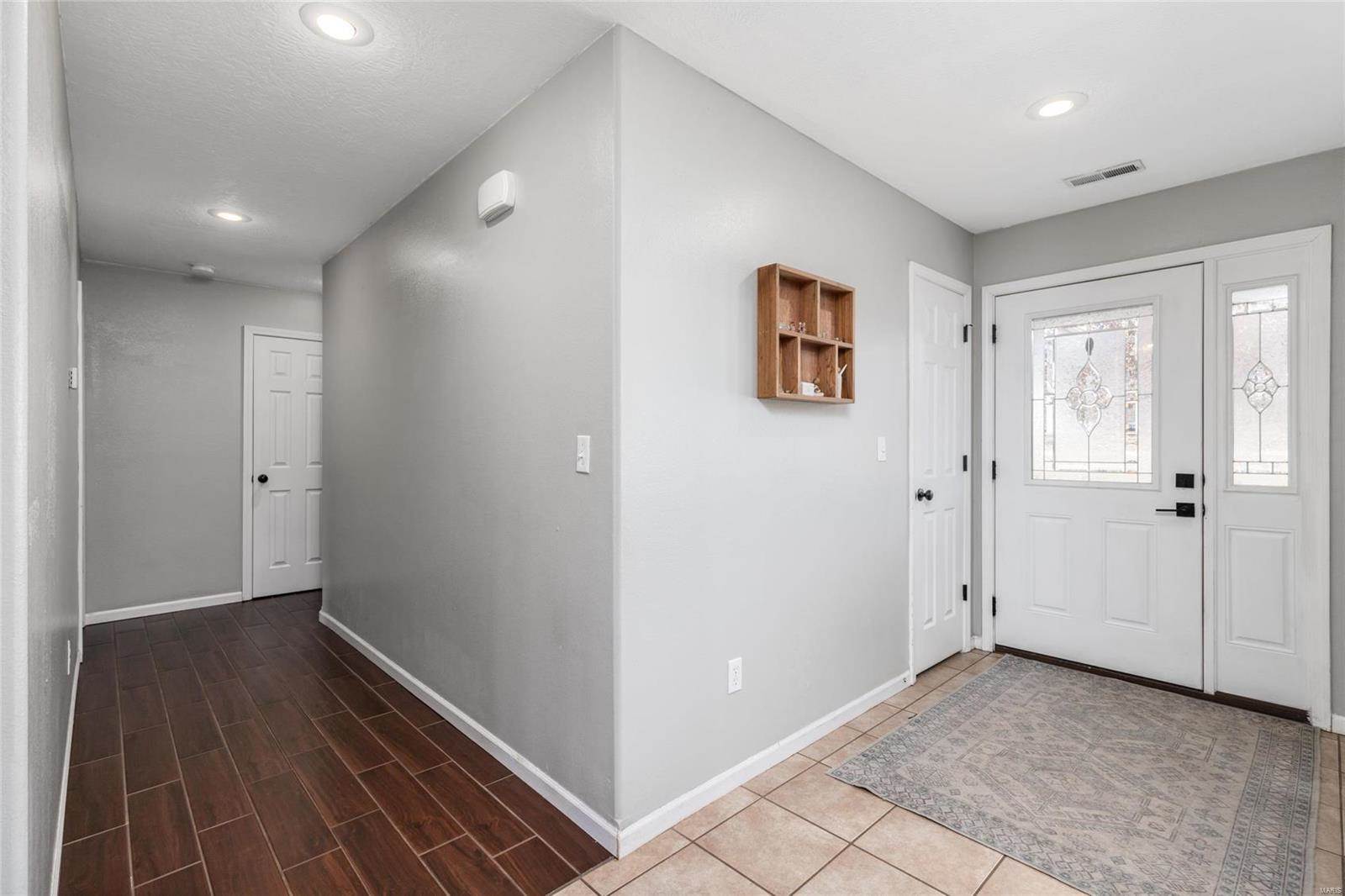 13967 Maple Drive, Plato, MO 65552