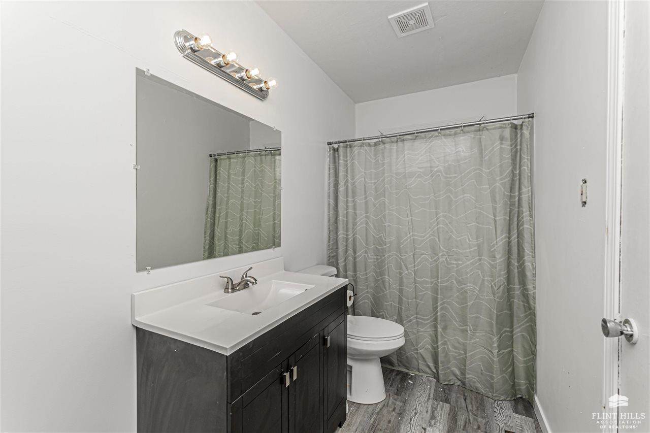 1013 South Garfield, Junction City, KS 66441