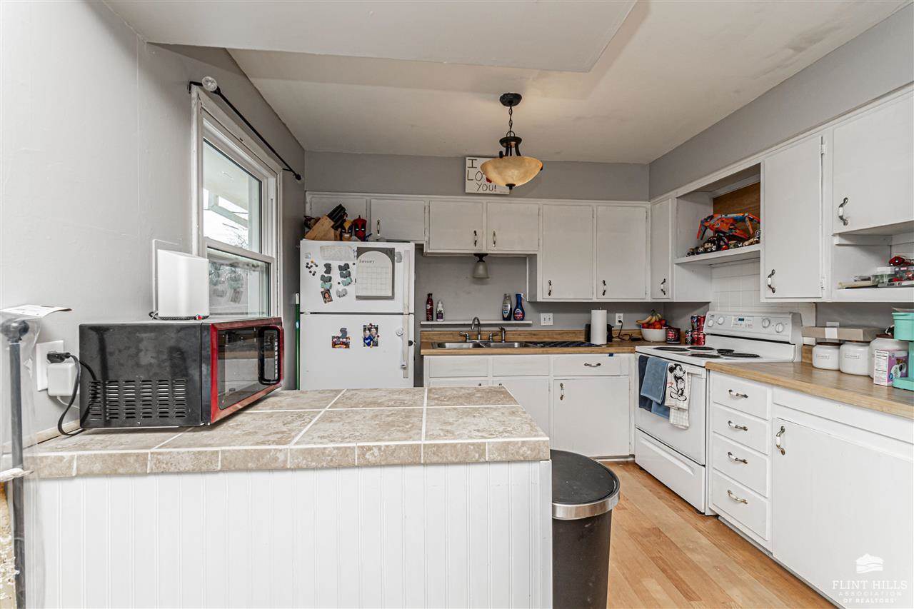 1013 South Garfield, Junction City, KS 66441