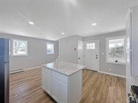 Listing Photo 8