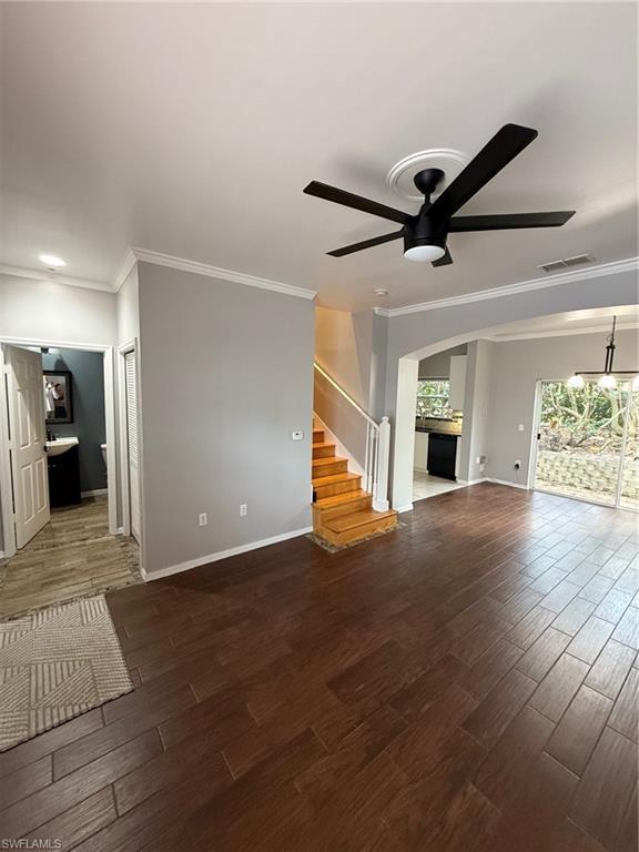 3258 Tamara DR 8, Naples, FL 34109