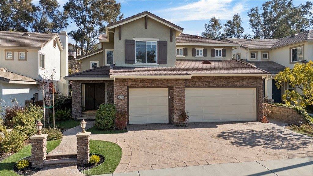 28342 Azurite Place, Valencia, CA 91354