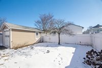 78 Cliff St, Quincy, MA 02169