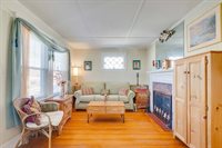 78 Cliff St, Quincy, MA 02169