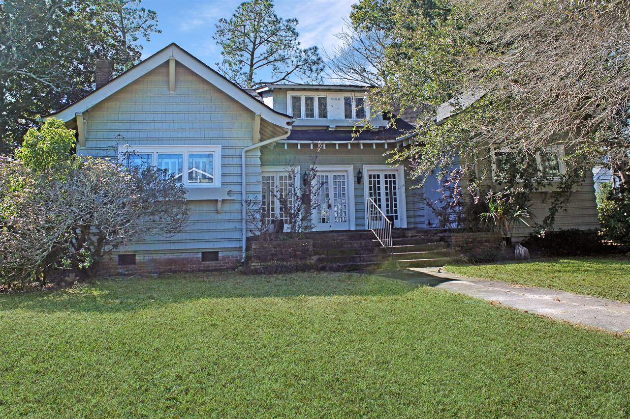 721 E 41st Street, Savannah, GA 31401