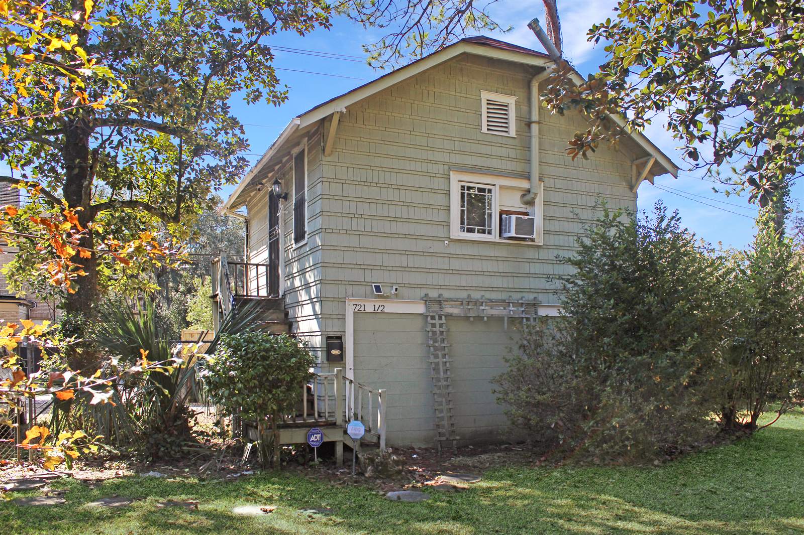 721 E 41st Street, Savannah, GA 31401