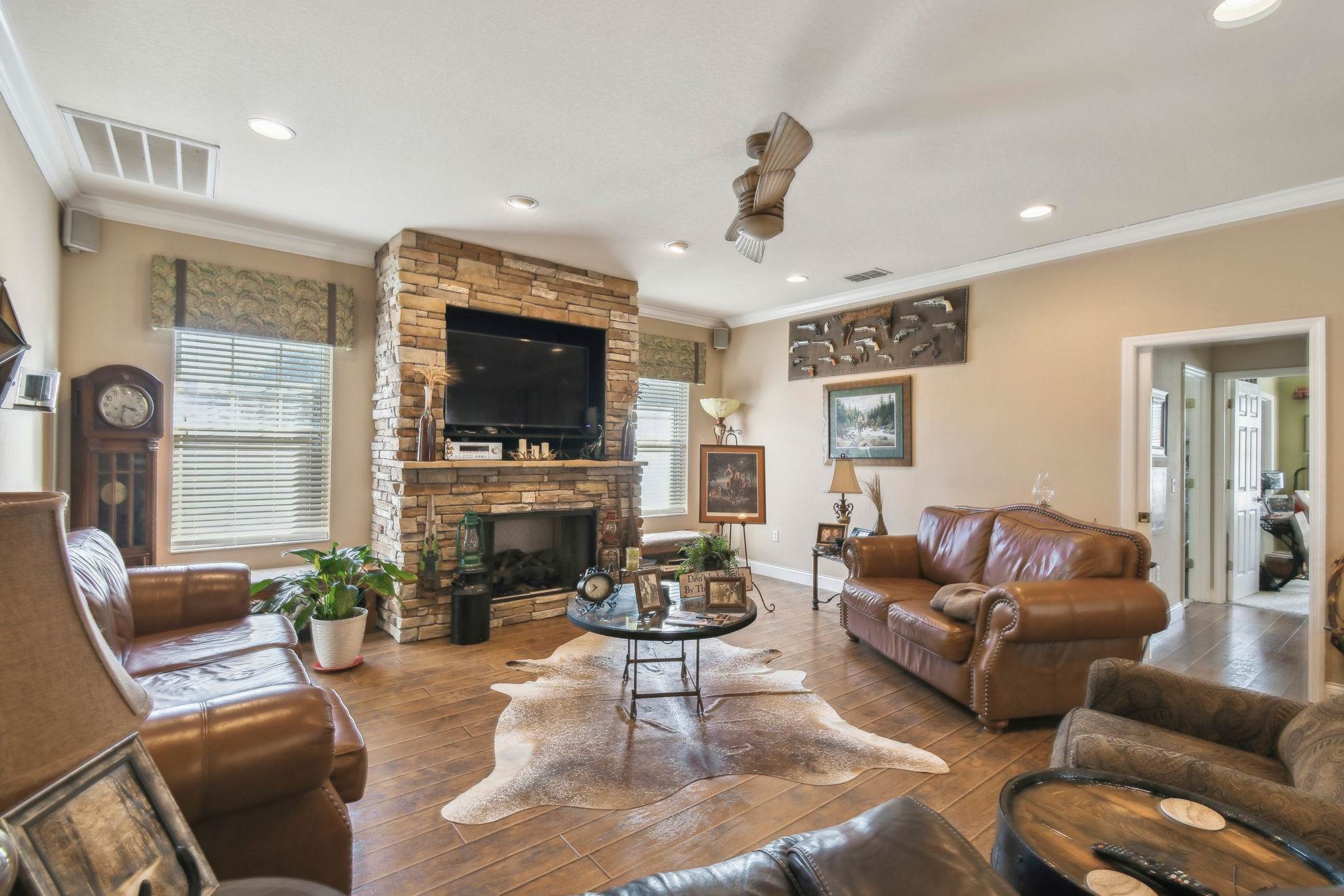 1027 Bradbury Road, Winter Haven, FL 33880