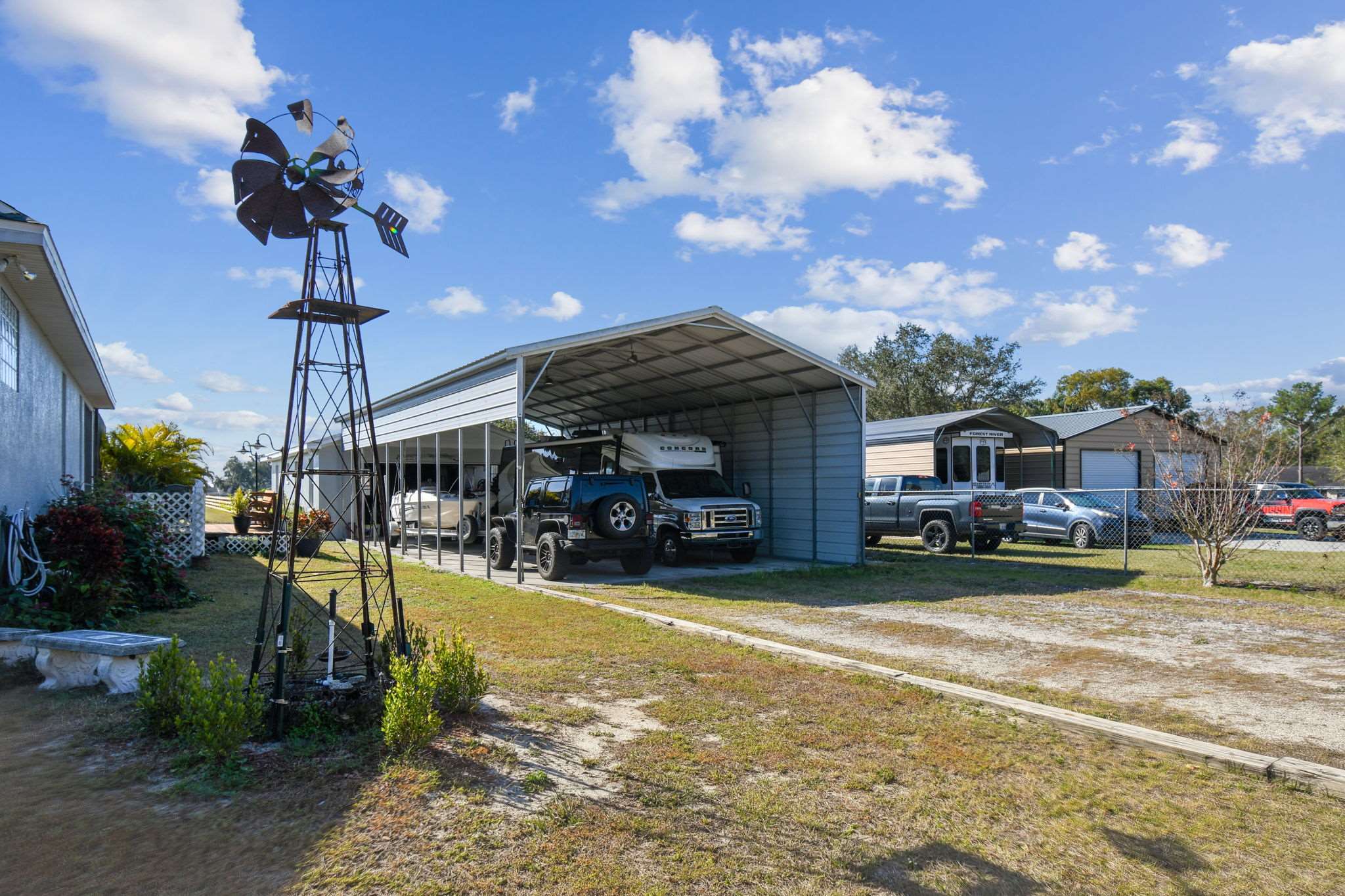 1027 Bradbury Road, Winter Haven, FL 33880