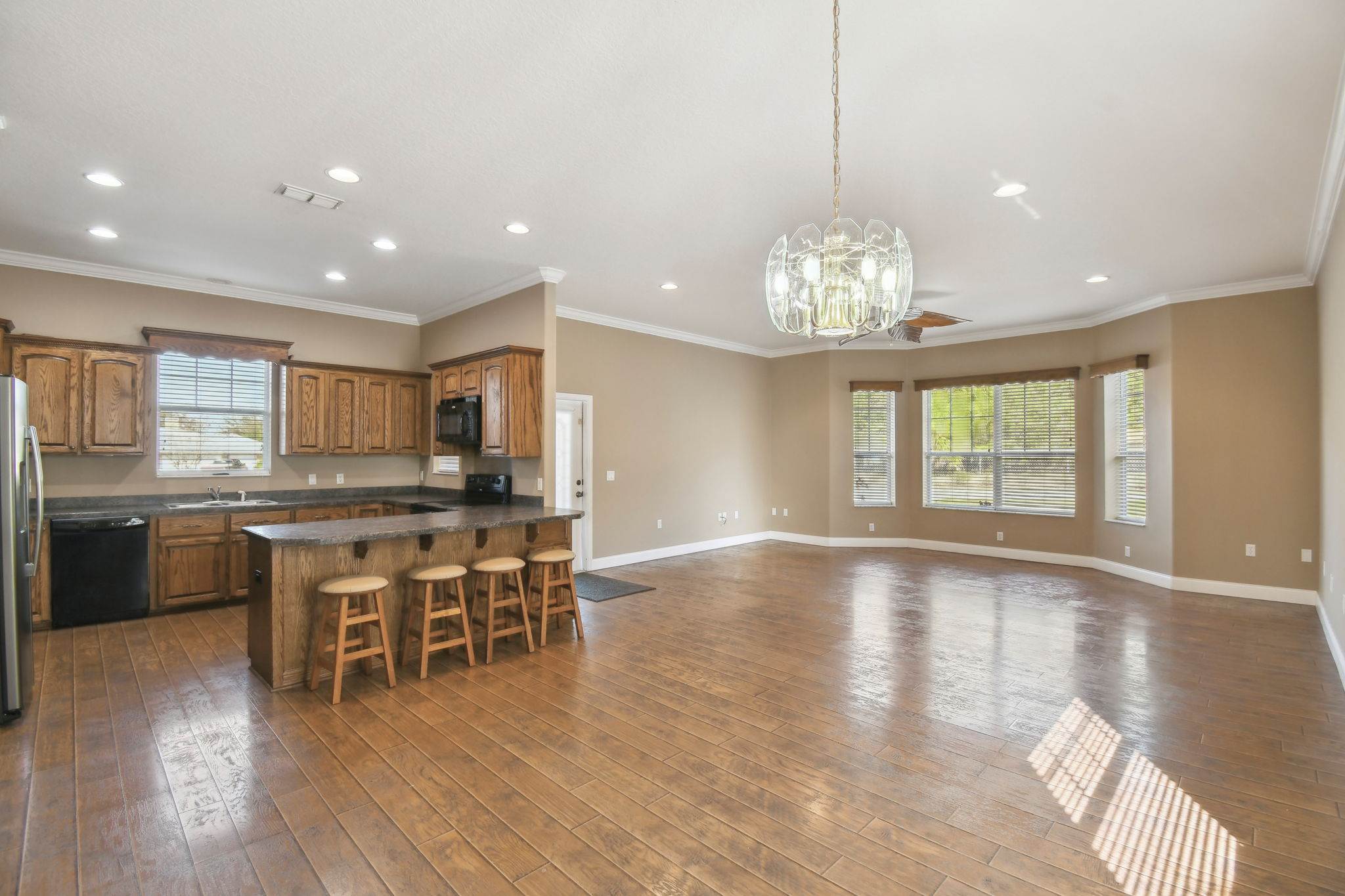 1027 Bradbury Road, Winter Haven, FL 33880