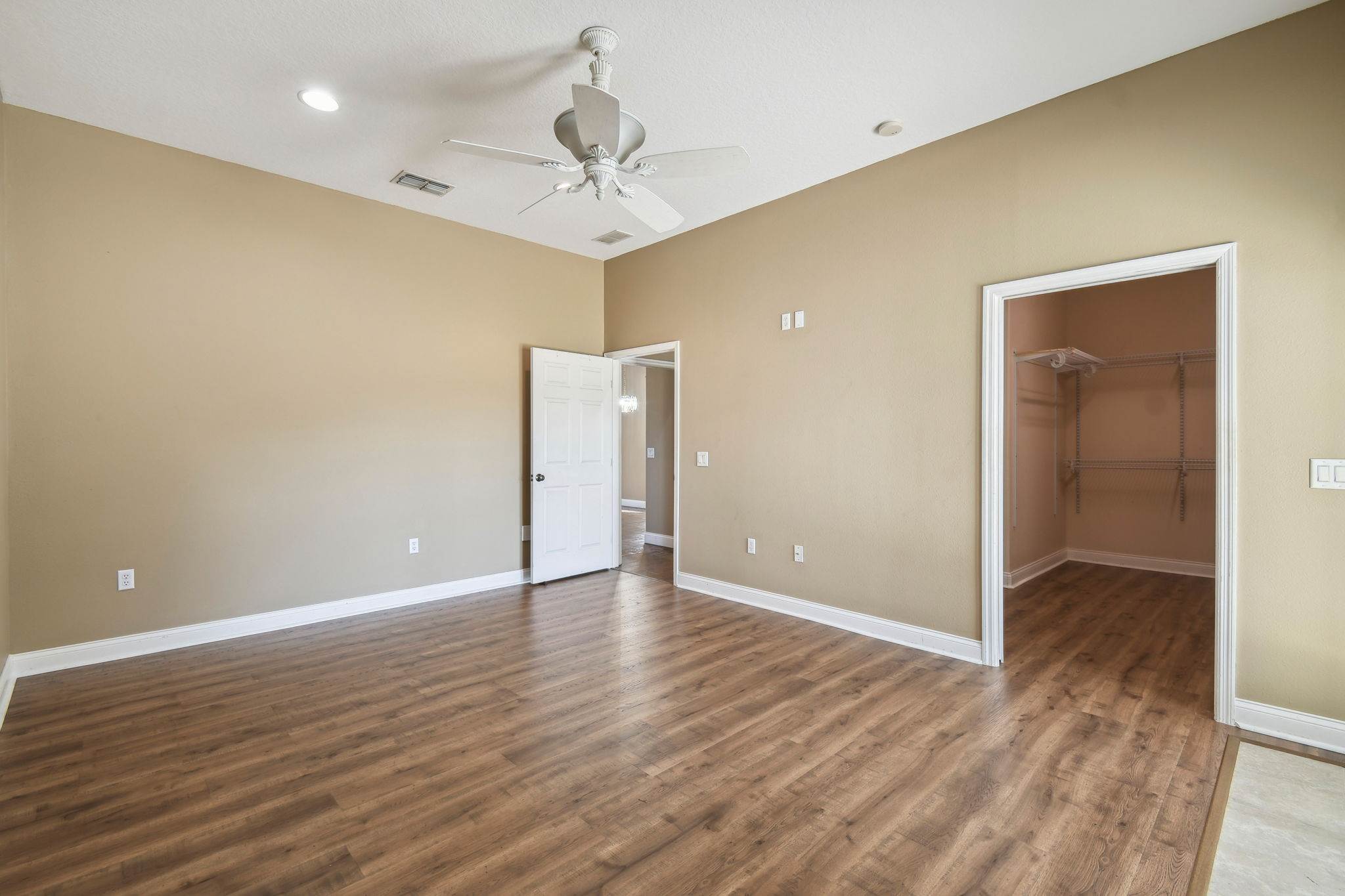 1027 Bradbury Road, Winter Haven, FL 33880