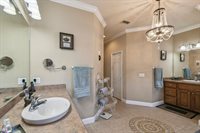 1027 Bradbury Road, Winter Haven, FL 33880