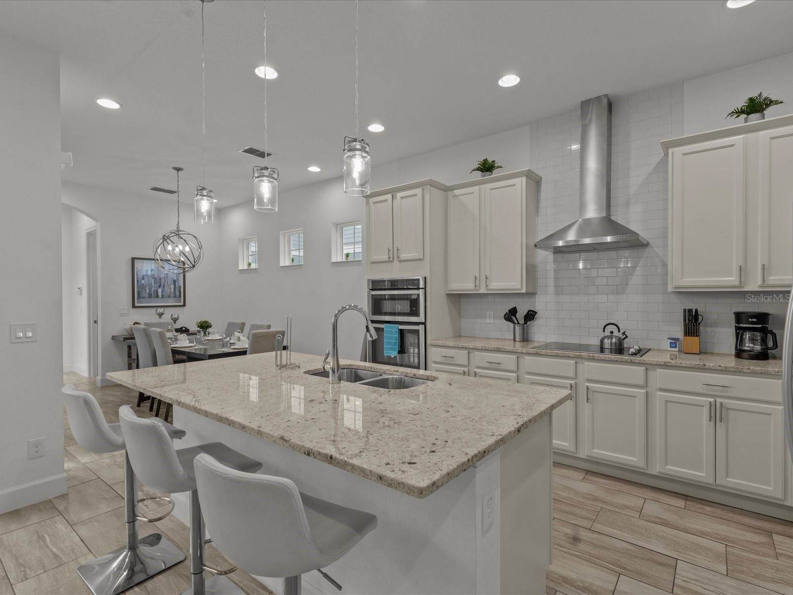 1472 Fairview Circle, Reunion, FL 34747