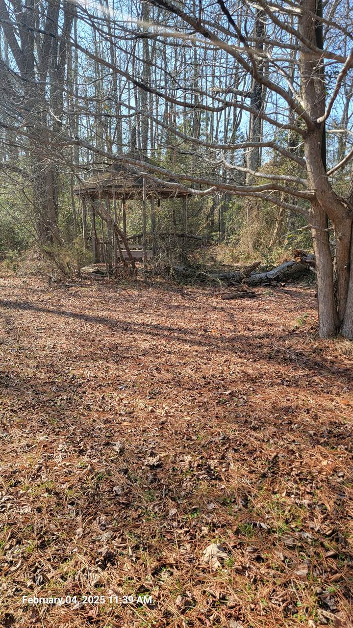 8690 Little England Road, Gloucester County, VA 23072