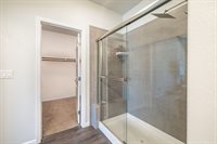 1046 Willow Dr, Ione, CA 95640