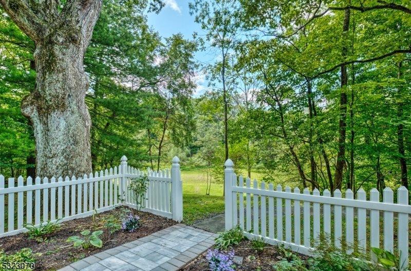 180 Lake Road, Bernards Township, NJ 07920