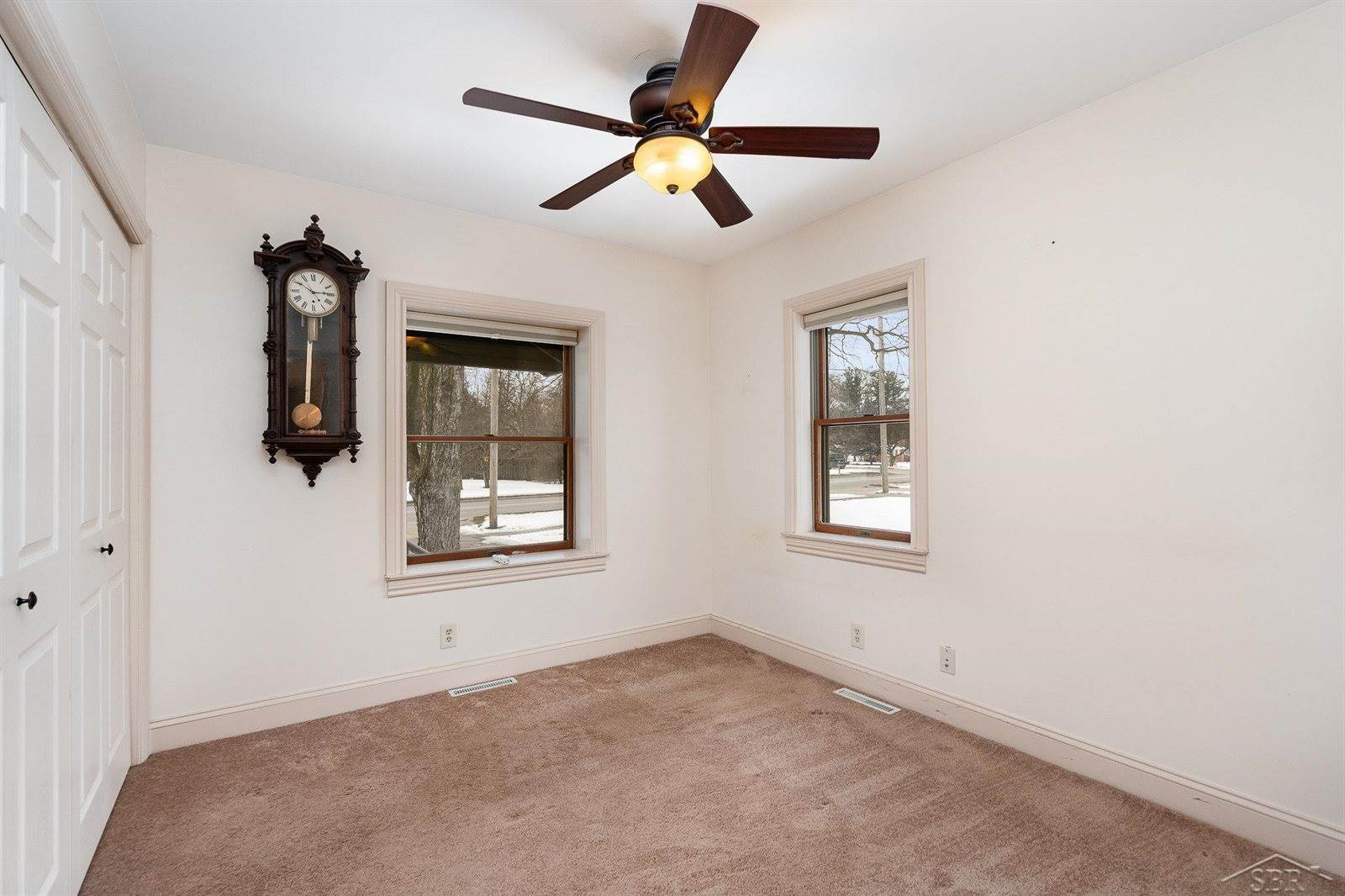 1610 Hemmeter Road, Saginaw, MI 48638