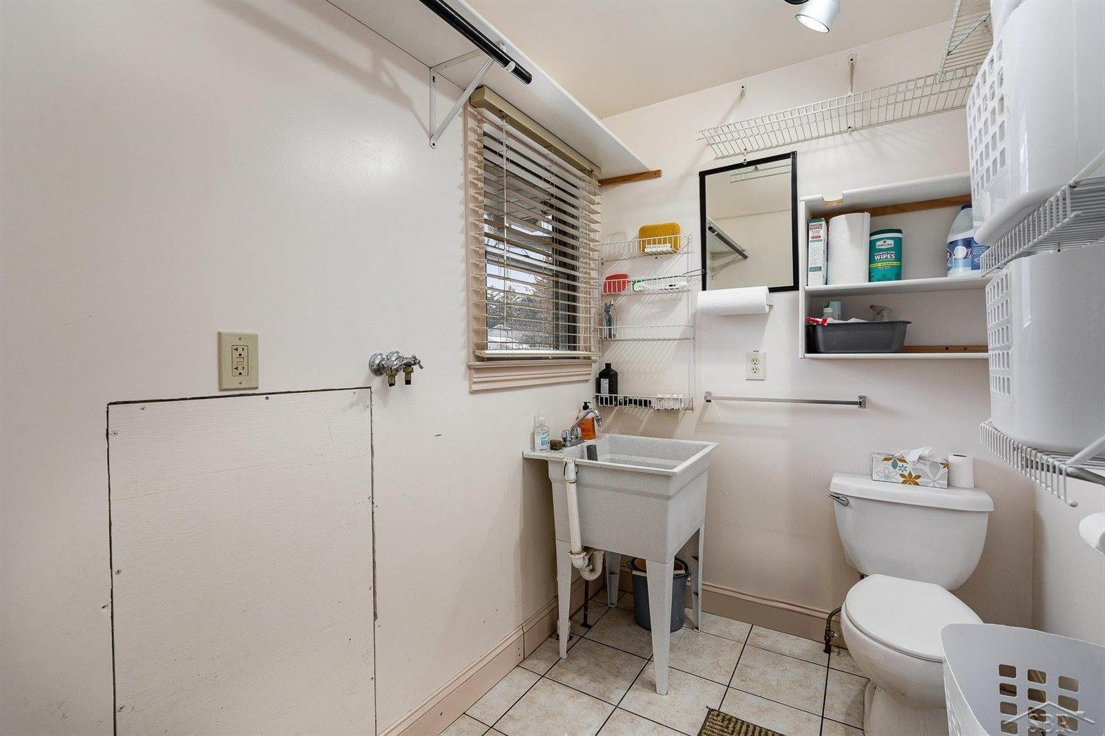 1610 Hemmeter Road, Saginaw, MI 48638