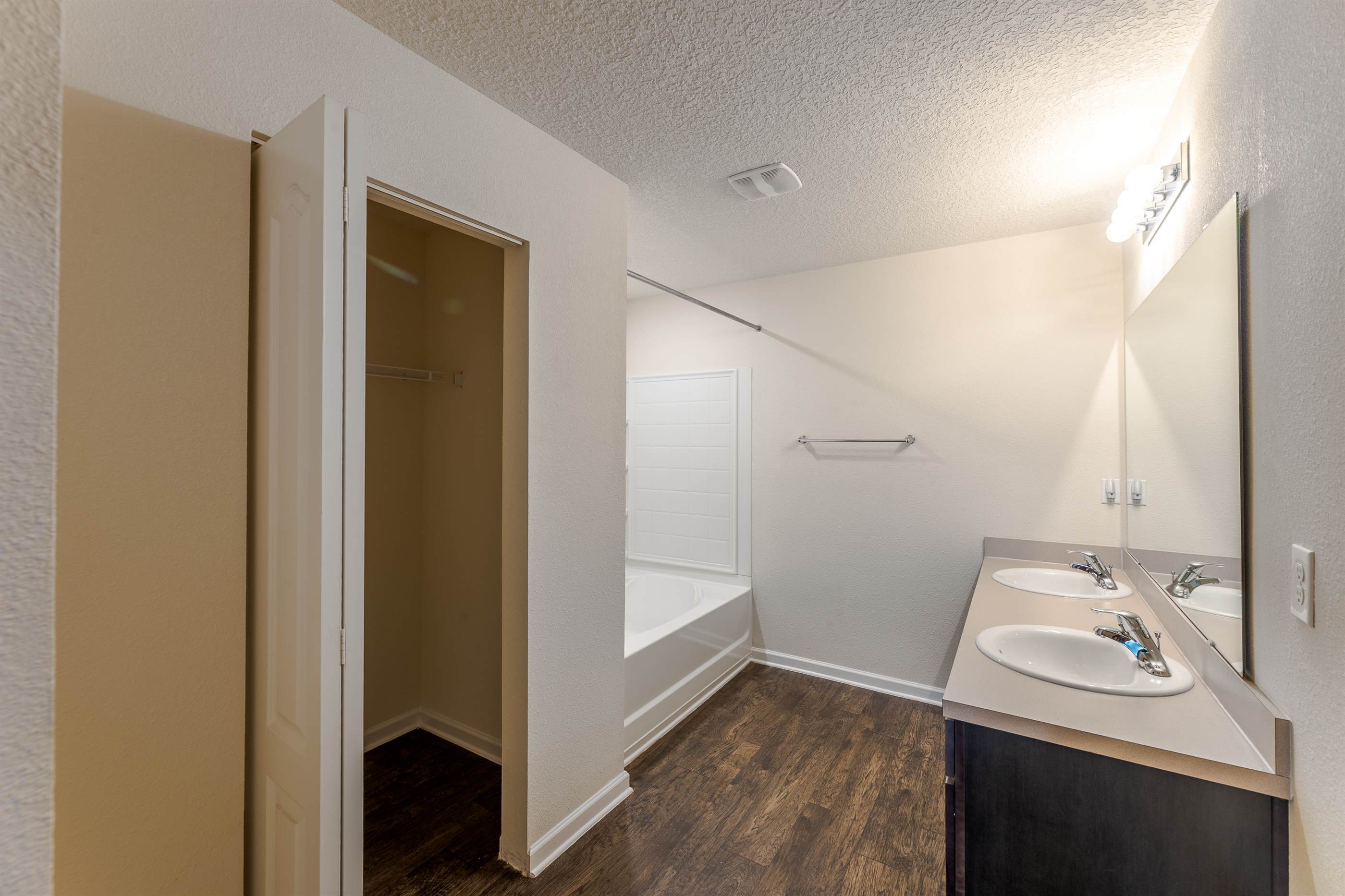 3615 Derby Forest Drive, Green Cove Springs, FL 32043