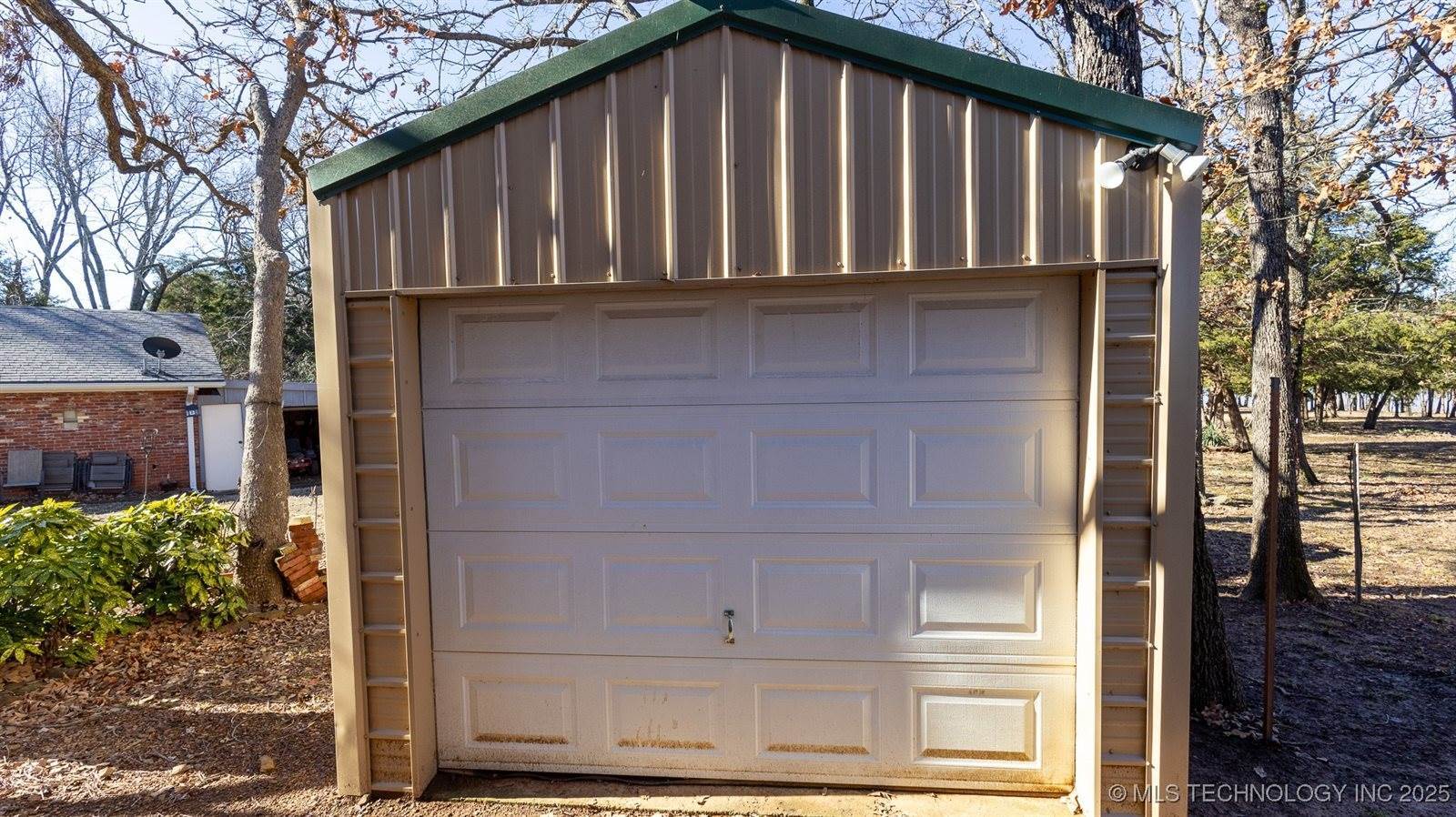 374 Cedar Tree Drive, Crowder, OK 74430